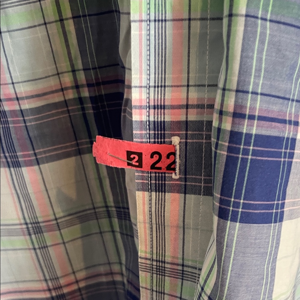 Vineyard Vines Blue Plaid Men's Shirt~ XL - Picture 4 of 5